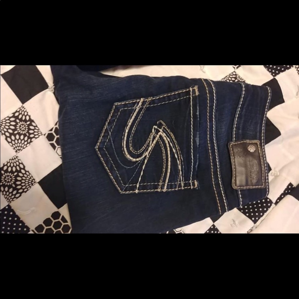 Size 28 Silver jeans!